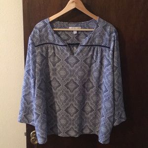 Blue and white flowy top